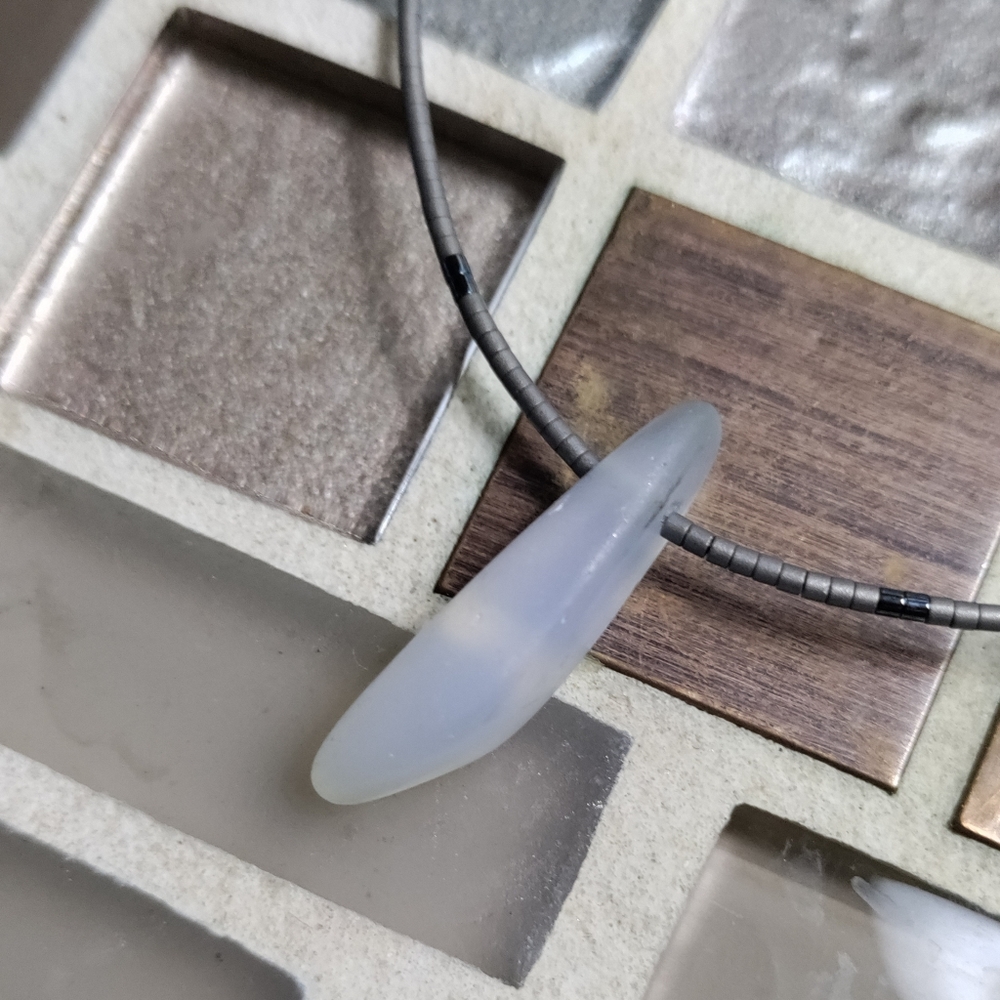 Vintage Frosted Glass necklace